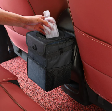 Hanging car trash can with lid